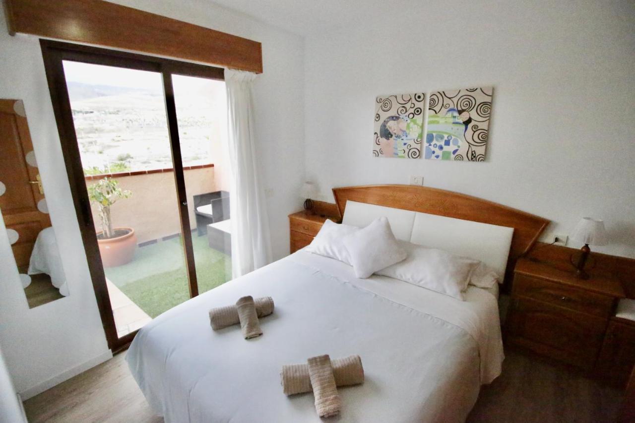 Ohana Atico Avenida Chayofita Los Cristianos  Exterior foto